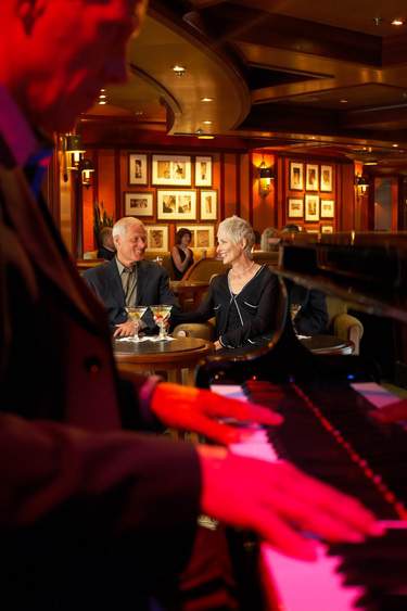 Princess Cruises Grand Class Ruby Princess adagio lounge 1.jpg